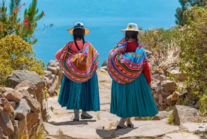 Fra Puno: Uros & Taquile Island Dagstur med lunsj