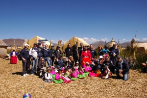 Puno: Uros & Taquile Eilanden Dagvullende tour met lunch