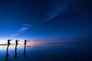 Salar de Uyuni: Solnedgång + nattstjärnor