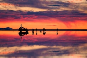 Salar de Uyuni: tramonto e stelle notturne