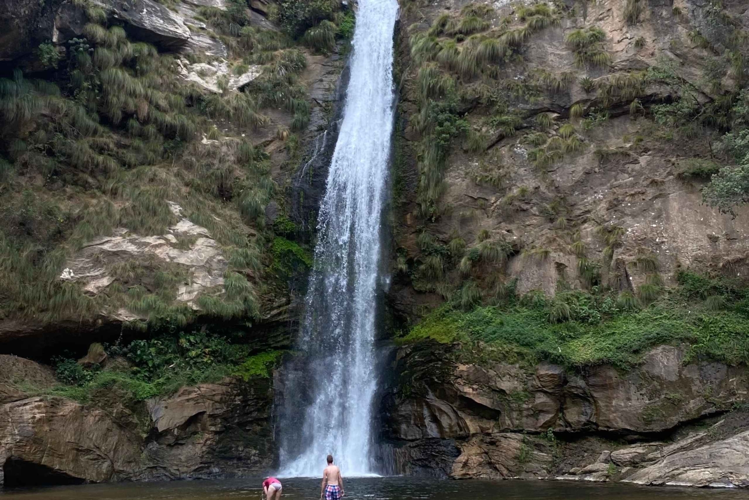 Samaipata: Kondorstien og den hemmelige fossen – guidet fottur