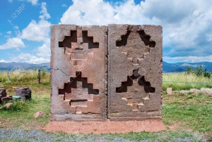 Gedeelde rondleiding door de Tiwanaku ruïnes