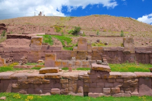 Visite guidée partagée des ruines de Tiwanaku