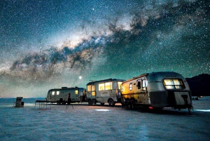 stargazing at the Salar de Uyuni with pickup