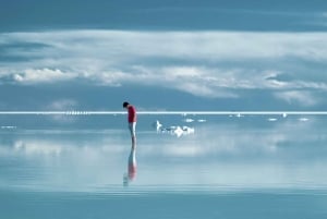 Efeito de espelho do nascer do sol à luz das estrelas