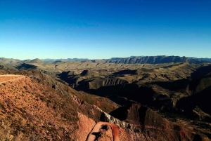 Sucre:1day excursion to thMaragua Crater-Dinosaur Footprints