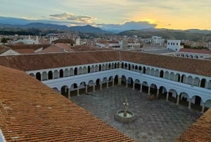 Sucre: City Highlights Walking Tour