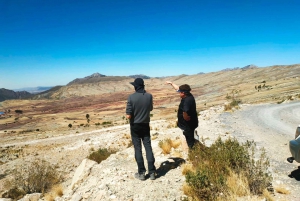 Sucre: Maragua Crater Hike & Dinosaur Footprints 1 Day Tour