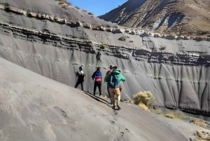 Sucre: Amanecer, el Cráter de Maragua y antiguas Pinturas Rupestres