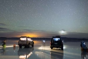 SUNRISE AT THE UYUNI SALT FLAT