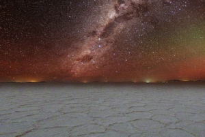 BOLIVIA: SOLNEDGANG OG STJERNELYS I UYUNI