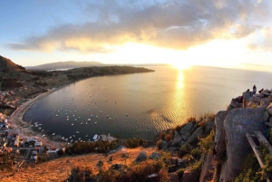 Titicaca Lake & Isla del Sol Catamaran Tour