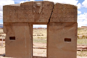 Tiwanaku: tour de día completo, el enigmático imperio