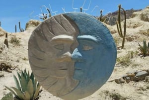 Tour moon valley and rich areas La Paz city