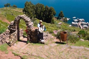 Tour to the Uros, Taquile and Amantaní Islands 2 days