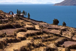 Tour naar de Uros, Taquile en Amantaní eilanden 2 dagen
