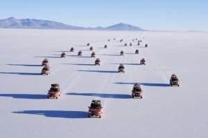 Transturin: Uyuni Salt Flat heldagstur - delat service