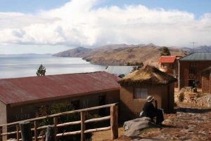 Circuit de deux jours sur le lac Titicaca avec hébergement chez l'habitant