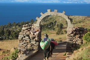 Circuit de deux jours sur le lac Titicaca avec hébergement chez l'habitant