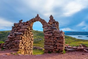Circuit de deux jours sur le lac Titicaca avec hébergement chez l'habitant