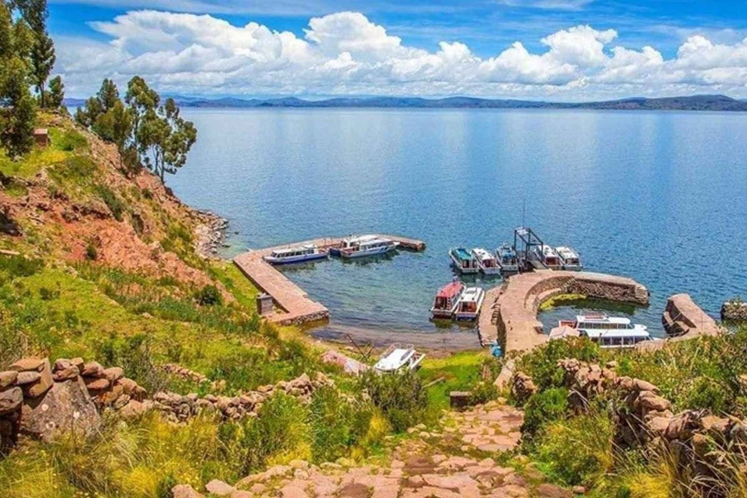 Uros, Amantani & Taquile 2D depuis Cusco avec dépose à Puno