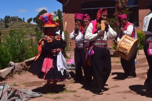 Uros og Taquile Island Bådtur fra Puno