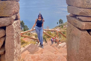 Uros og Taquile Island Bådtur fra Puno