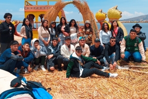 Uros og Taquile Island Bådtur fra Puno