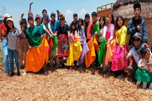 Uros og Taquile Island Bådtur fra Puno