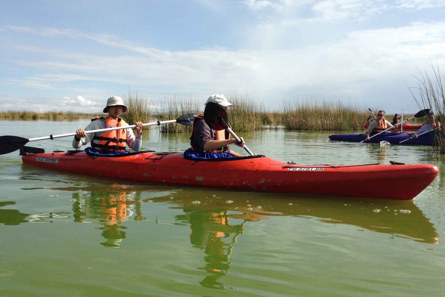 Tour di un giorno in kayak di Uros e dell'isola di Taquile