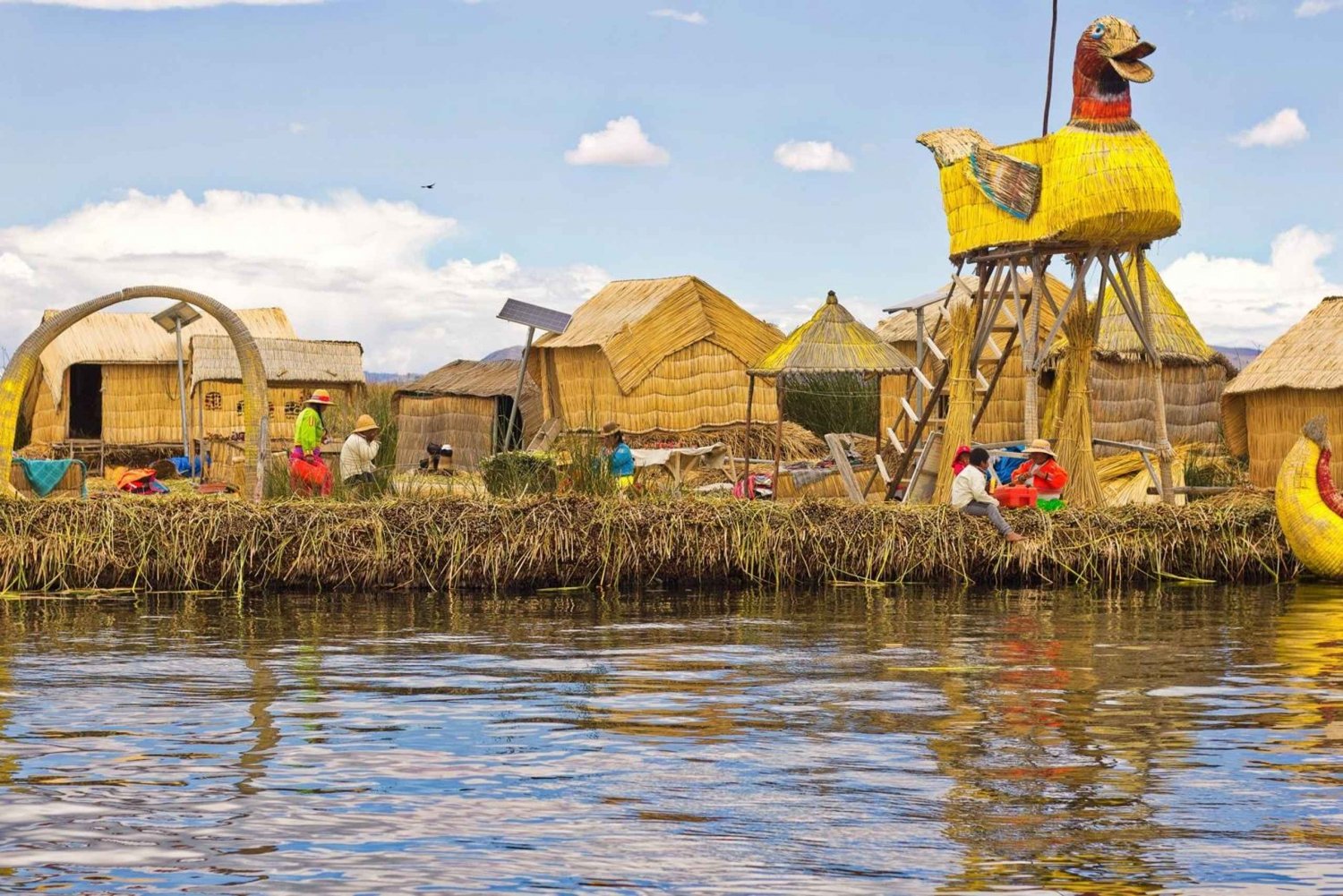 Uros, Taquile 1 day from Cusco ending in Cusco