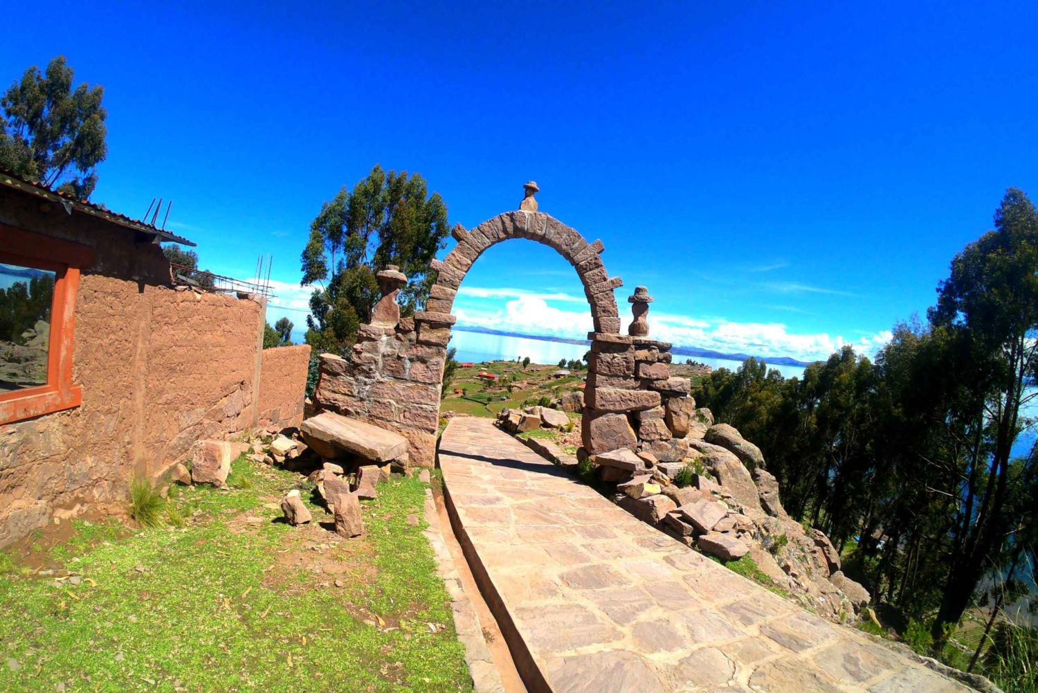 Uros & Taquile Day Trip-Culture, Lunch & Lake Experience