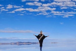 Uyuni: Amazing Salar Uyuni 3 Days / 2 Nights