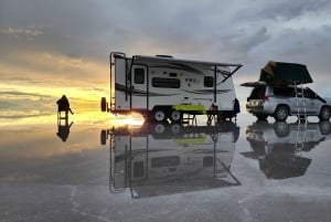 Uyuni/Colchani: RV-camping under stjernene i Uyuni Overlander