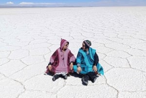 Uyuni Full-Day Adventure with sunset: All Included