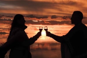 Uyuni: Full-Day Salt Flats Tour with Sunset Wine