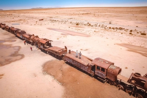 Uyuni: tour guiado de 3 dias pelo deserto de sal e pelo parque nacional de Avaroa