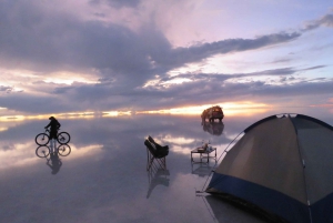 Uyuni: Guided Bicycle Tour of Uyuni Salt Flat with Lunch