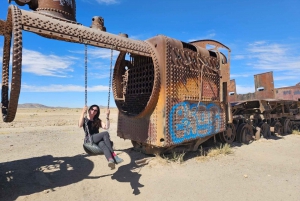 Uyuni: Dagsudflugt i jeep til Incahuasi Island og Uyuni Salt Flats