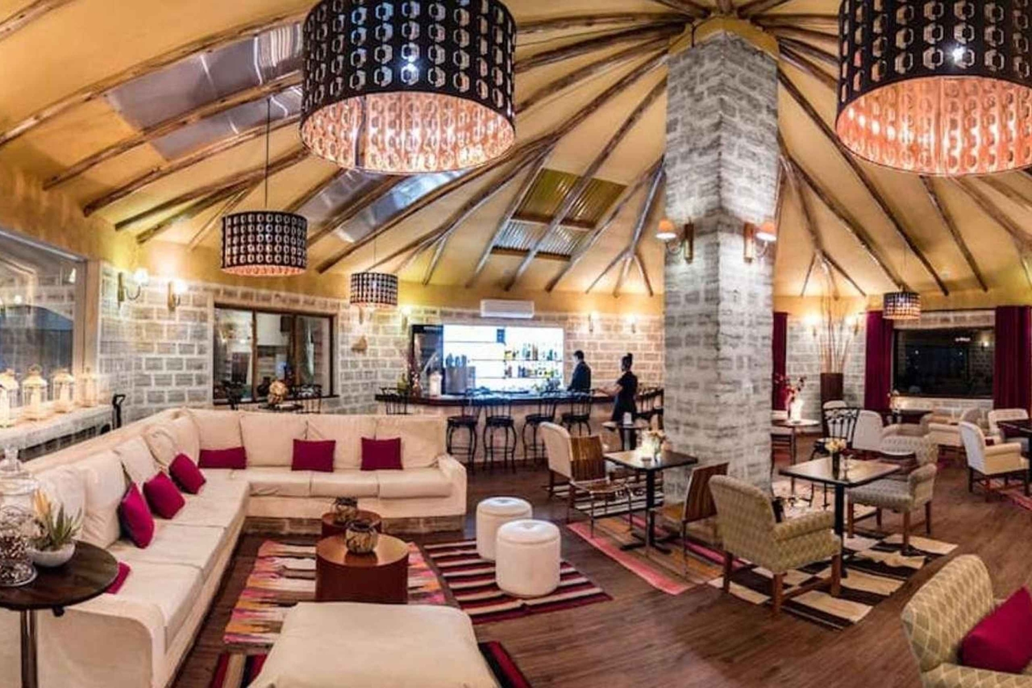 Uyuni: Stjärnornas natt + 4-stjärnigt salt hotell | Privat