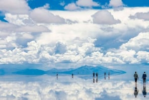 Uyuni: Night of Stars + 4 Star Salt Hotel | Private |