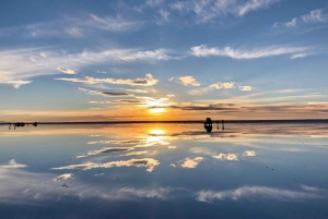 Uyuni: Stjernenas natt + soloppgang i Uyunis saltflate