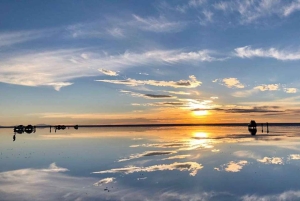 Uyuni: Noche de estrellas + Amanecer en el Salar de Uyuni