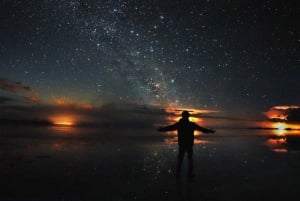 Uyuni: Night of the Stars + 4 Star Salt Hotel | Private |