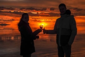 Uyuni: Yksityinen 1 päivän retki - Salt Flats & Isla Incahuasi (suolatasangot ja Incahuasi-saari)