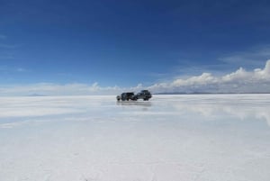 Tour privado al amanecer en Uyuni