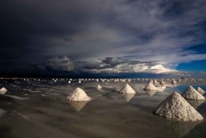 UYUNI SALT FLAT 3D/2N + HOTEL - DEPARTURE FROM UYUNI BOLIVIA