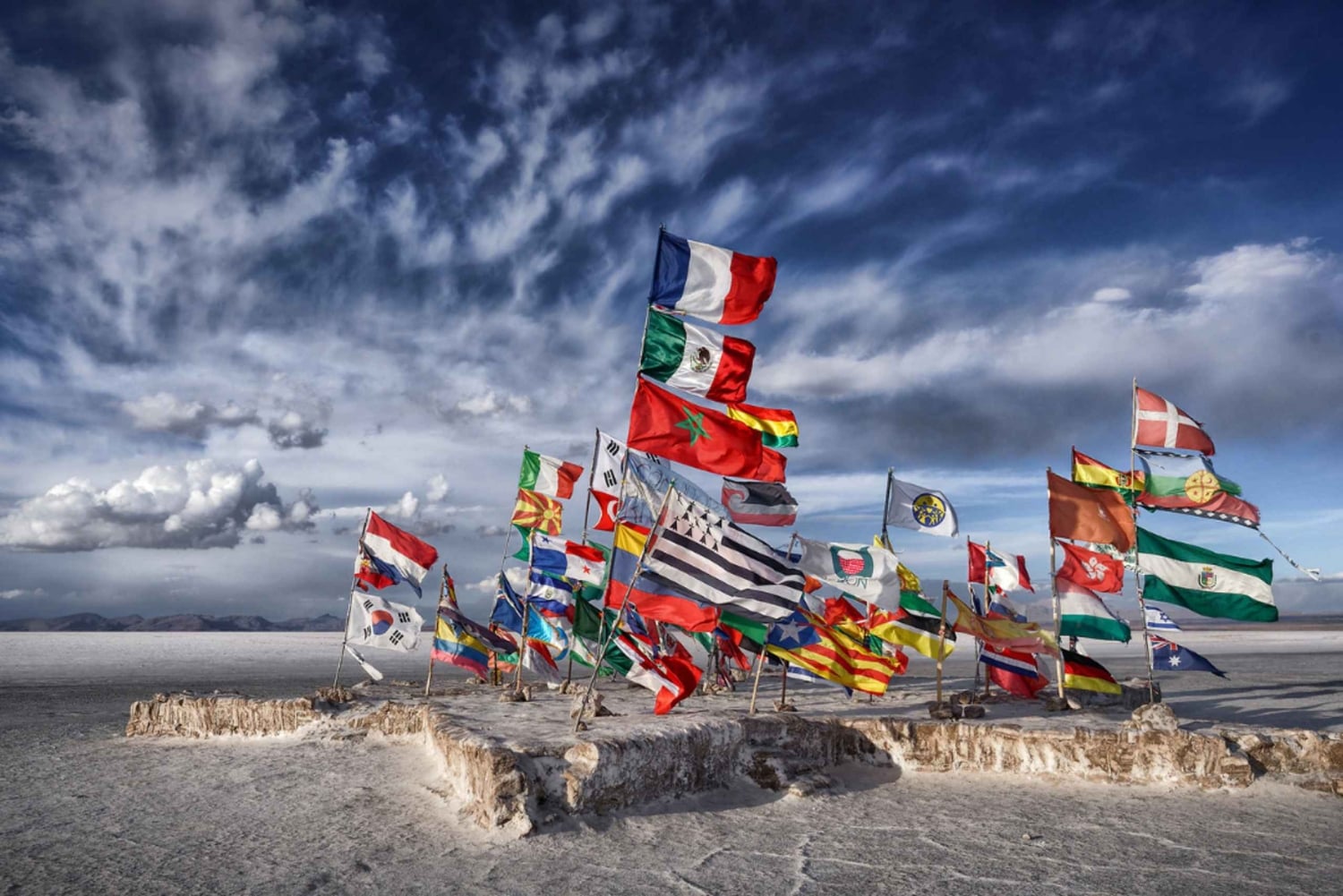 Uyuni Salt Flat & Andes: 2-Tage und 1-Nacht-Abenteuer
