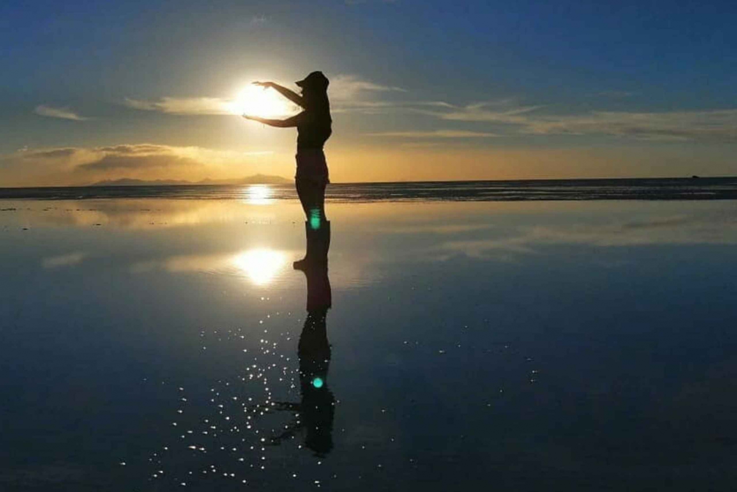 UYUNI ZOUTVLAKTE: ONTDEK HET TIJDENS EEN DAGVULLENDE TOUR + ZONSONDERGANG