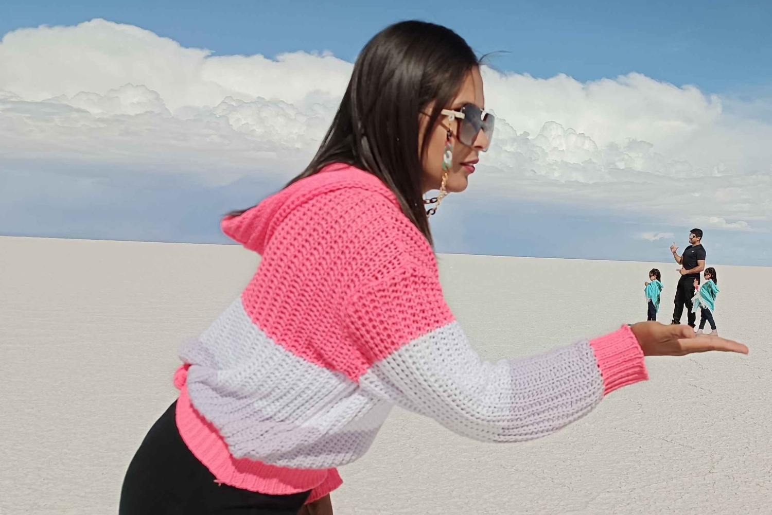 Uyuni Salt Flat Full Day Tour for 4 with speak English guide